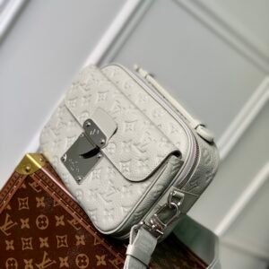 Louis Vuitton S Lock Bag-M45806-22*18*8CM