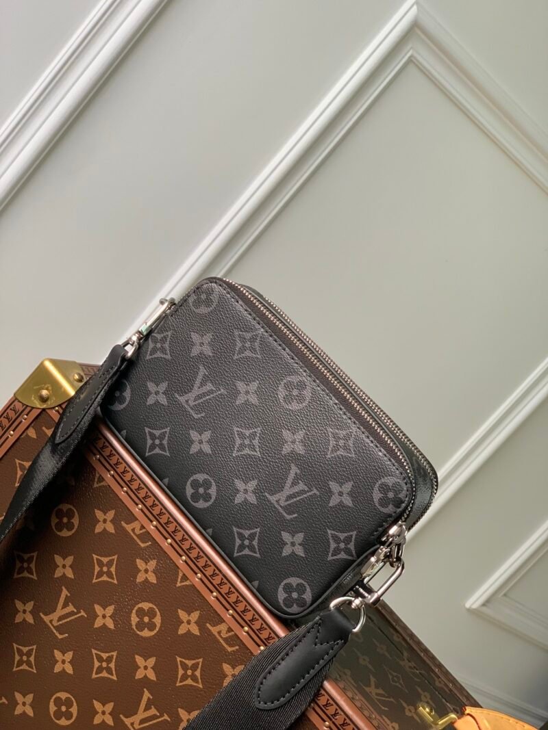 Louis Vuitton Alpha Wearable Bag-M22481-18.5 x 11.0 x 6.5CM