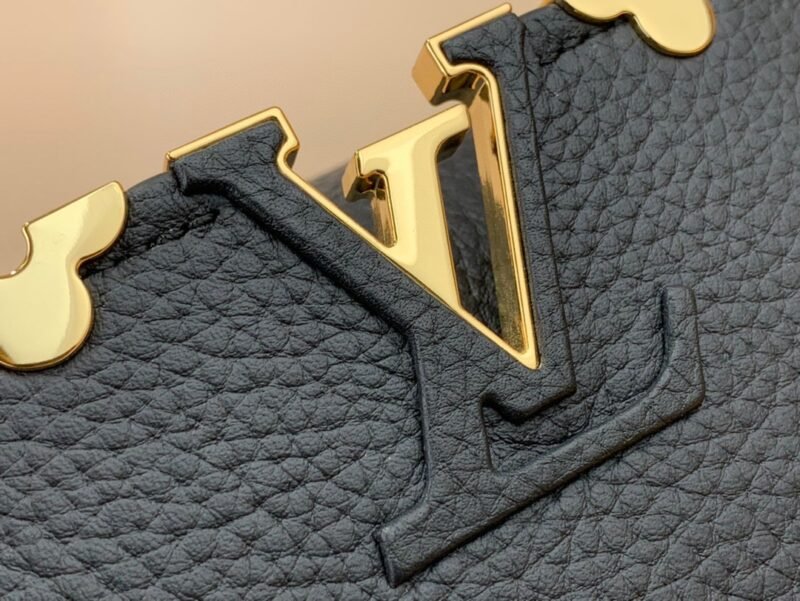 Louis Vuitton Mini Capucines Handlebag-21*14*8CM