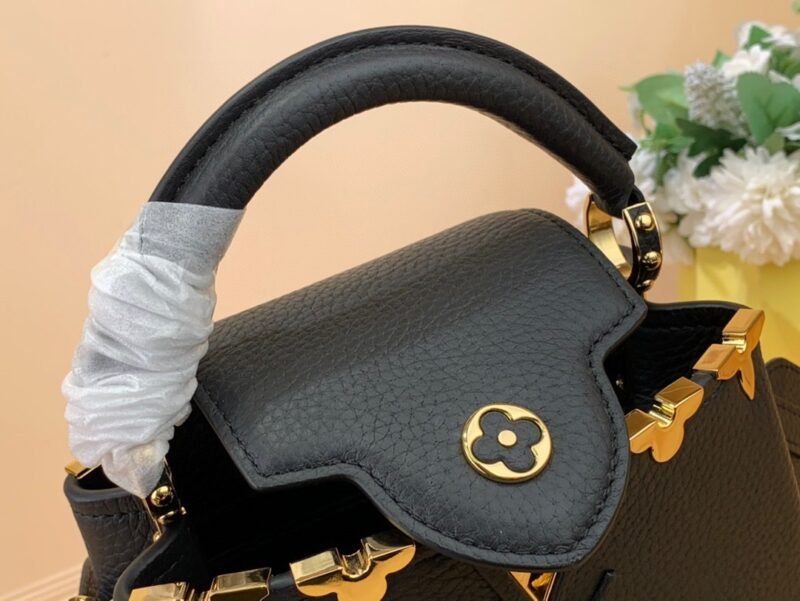 Louis Vuitton Mini Capucines Handlebag-21*14*8CM