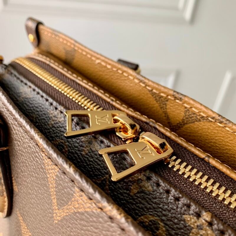 Louis Vuitton Onthego Handbag-M46653-25*13*10CM