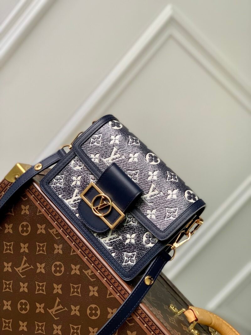 Louis Vuitton Mini Dauphine Bag-20*15*9CM