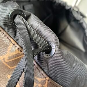 Louis Vuitton Montsouris Backpack-32 x 40 x 19CM