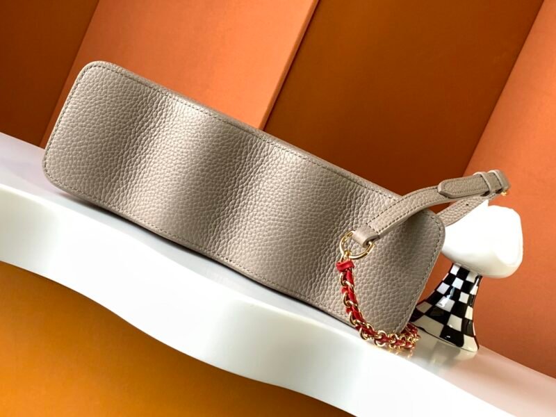 Louis Vuitton Capucines BB-27*18*9CM