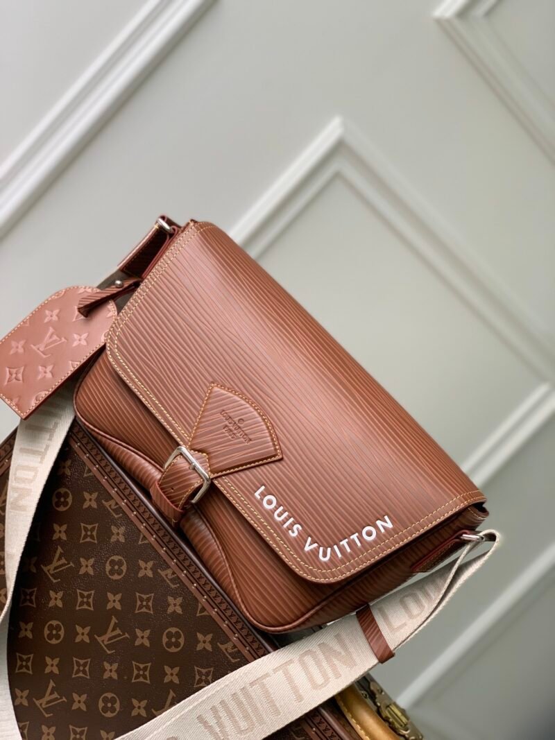Louis Vuitton Montsouris Bag-34*19*11CM