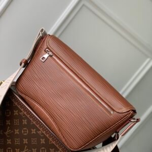 Louis Vuitton Montsouris Bag-34*19*11CM
