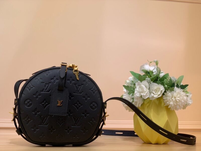 Louis Vuitton Boite Chapeau Souple-20 x 22.5 x 8CM