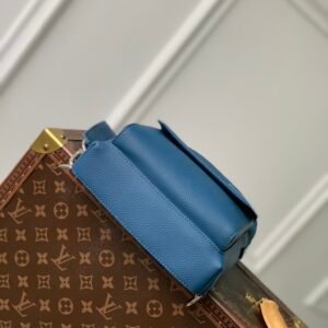 Louis Vuitton Pilot Backpack-20.0 x 30.0 x 4CM
