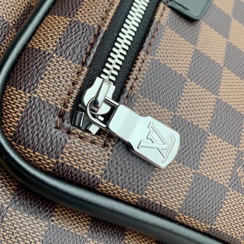 Louis Vuitton Josh Backpack-32*40*13CM