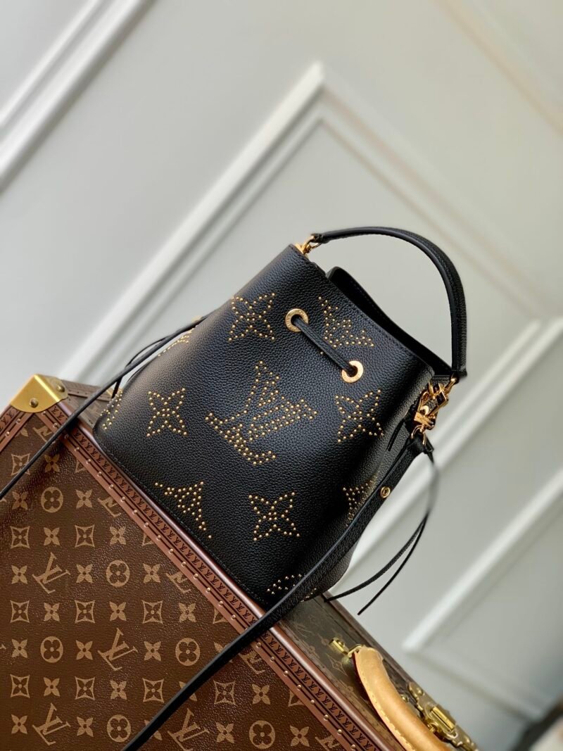 Louis Vuitton M22985 NeoNoe BB Handbag-20*20*13CM
