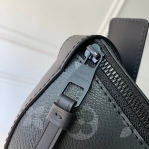 Louis Vuitton Moon Crossbody Bag-24.5 x 16 x 4.55CM