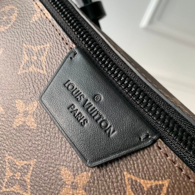 Louis Vuitton Moon Crossbody Bag-24.5 x 16 x 4.55CM