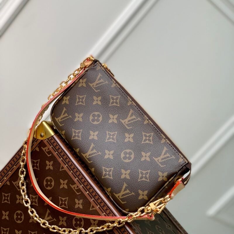 Louis Vuitton Pochette Accessoire-23.5 x 13.5 x 4CM