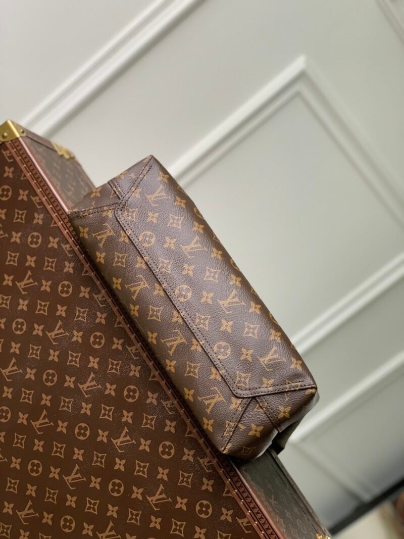 Louis Vuitton ATLANTIS BB Handlebag-34*34*13.5CM