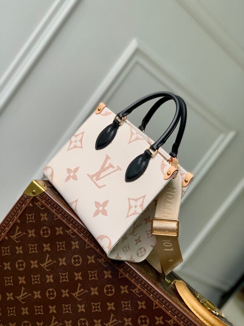 Louis Vuitton Onthego Handbag-25*19*11.5 CM