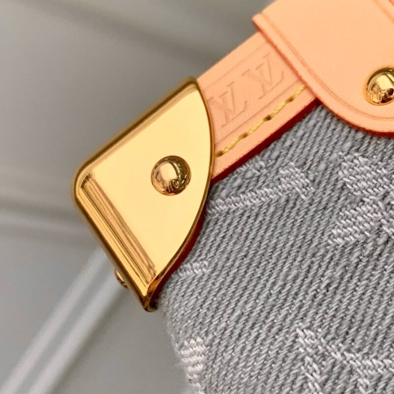 Louis Vuitton Side Trunk -M13285-16 x 8.5 x 23.5CM