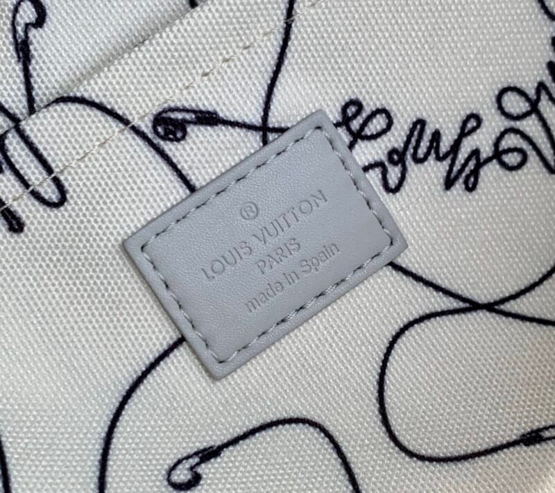 Louis Vuitton Nil Bag M13897-25*17.5*11CM