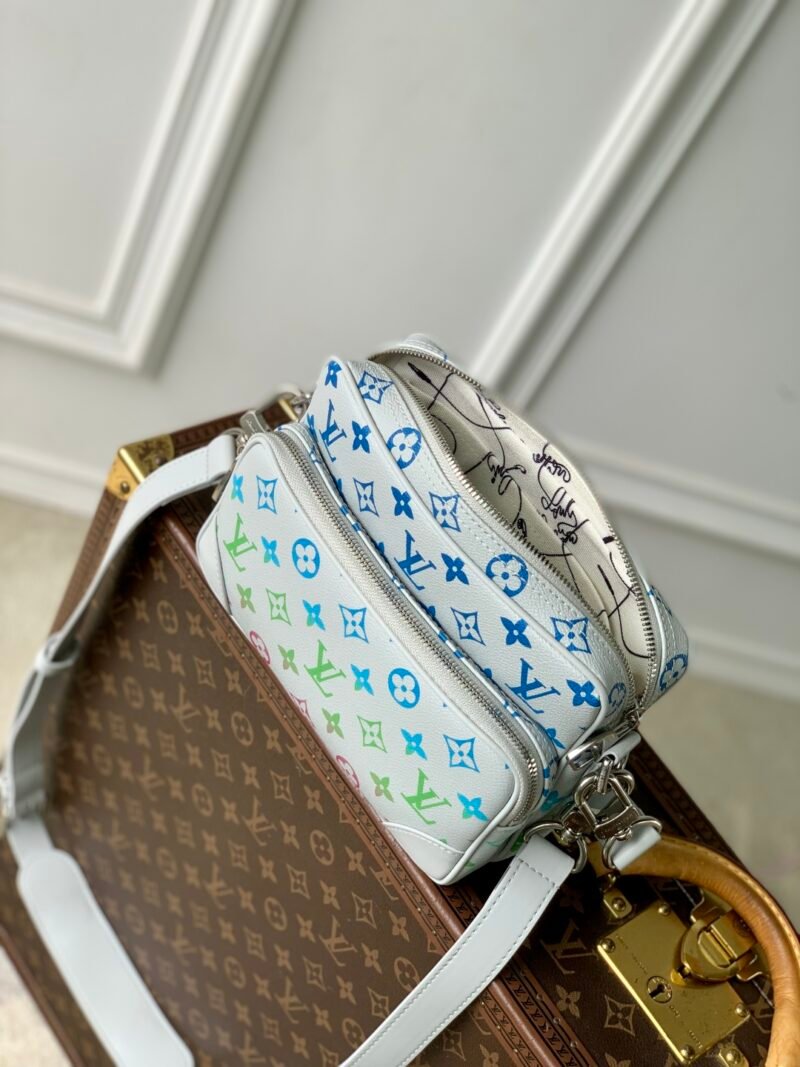 Louis Vuitton Nil Bag M13897-25*17.5*11CM