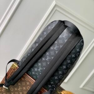 wsxc1745509325213_2.jpg Louis Vuitton Discovery Slim-M14020-38 x 13 x 28CM