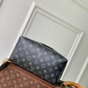 wsxc1745509325218_3.jpg Louis Vuitton Discovery Slim-M14020-38 x 13 x 28CM