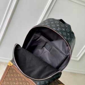 wsxc1745509325563_8.jpg Louis Vuitton Discovery Slim-M14020-38 x 13 x 28CM
