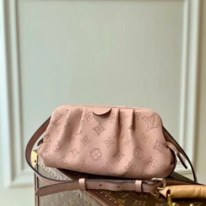 Louis Vuitton Scala Handbags-23*12.5*5CM