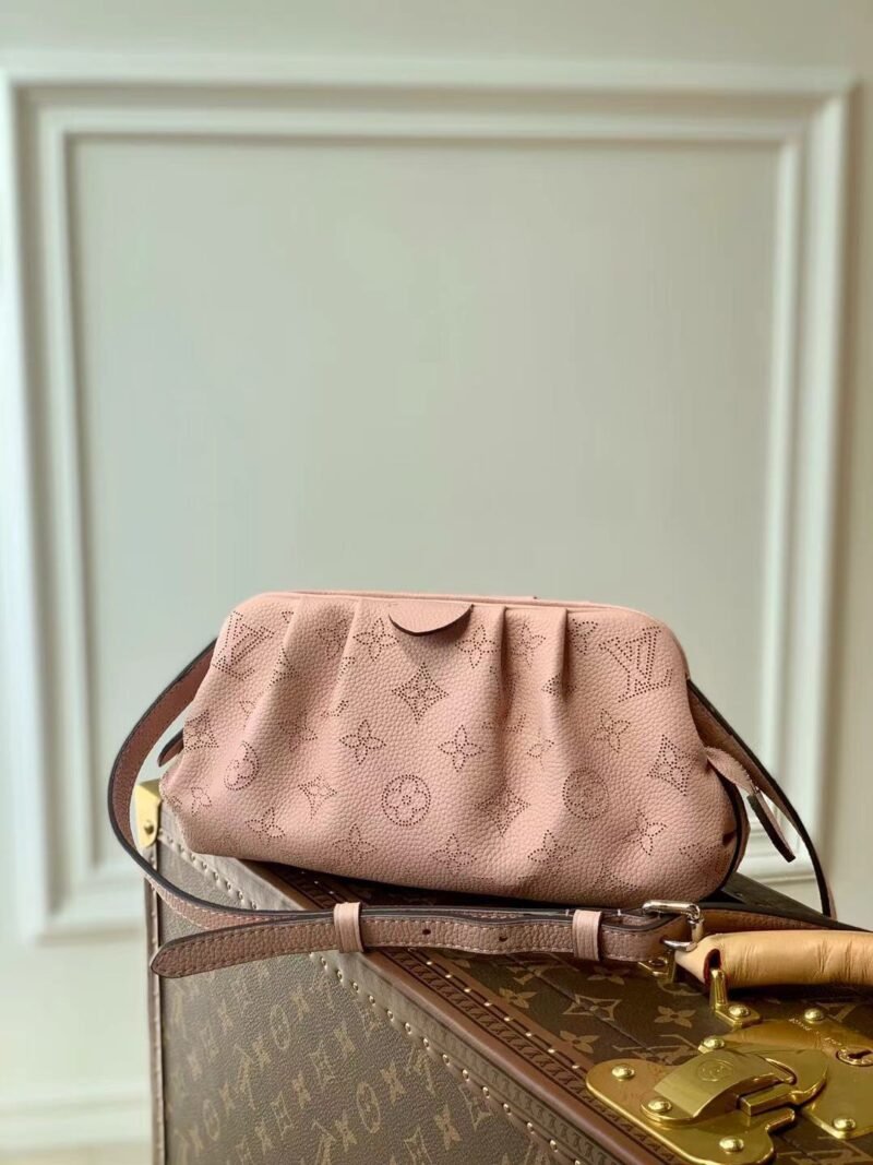 Louis Vuitton Scala Handbags-23*12.5*5CM