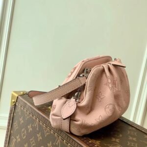 Louis Vuitton Scala Handbags-23*12.5*5CM