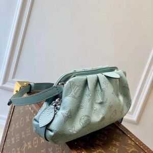 Louis Vuitton Scala Handbags-23*12.5*5CM