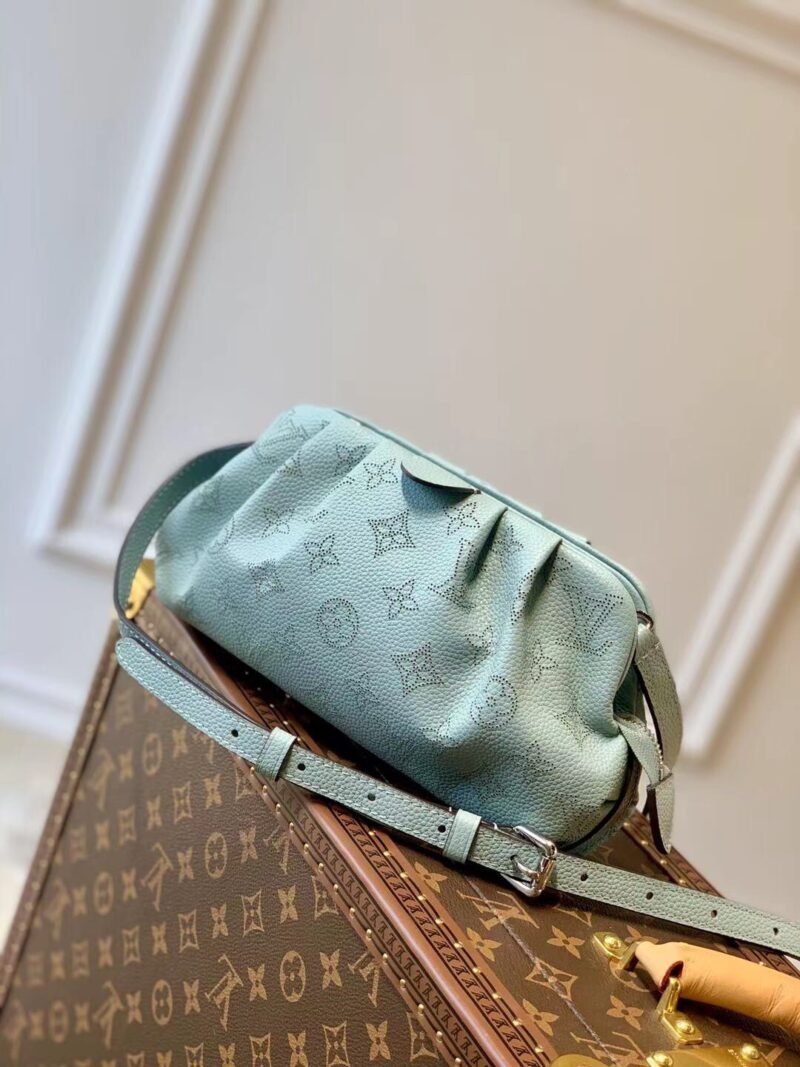 Louis Vuitton Scala Handbags-23*12.5*5CM