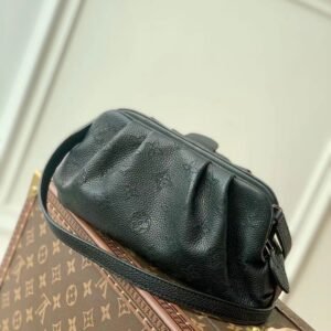 Louis Vuitton Scala Handbags-23*12.5*5CM