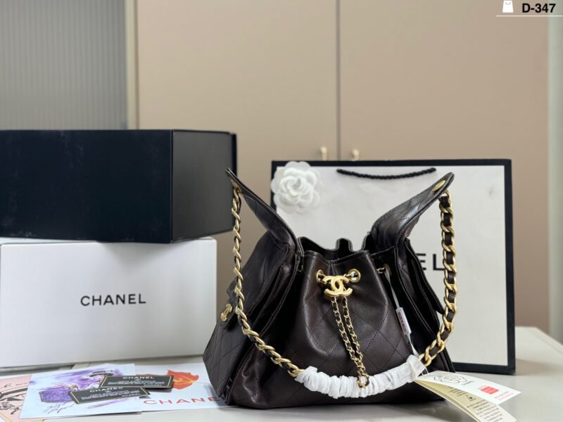 CHANEL Hobo Bag