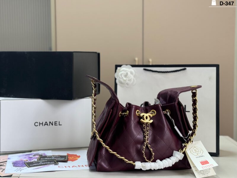 CHANEL Hobo Bag