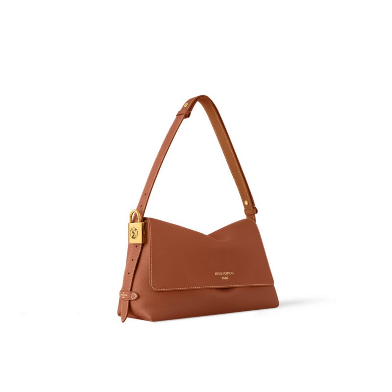 LOUIS VUITTON LOW KEY MESSENGER M13151 (30*18*12cm)