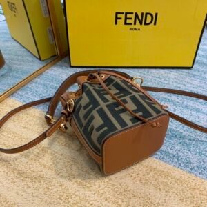Fendi Mini Mon Tresor Bag -12x18x10CM