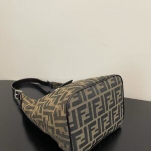 Fendi Vintage Handbags-19x15x14CM
