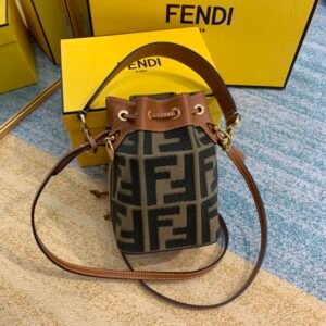 Fendi Mini Mon Tresor Bag -12x18x10CM