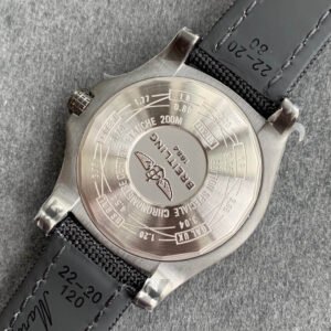 Breitling_106