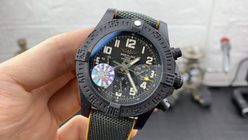 Breitling_107