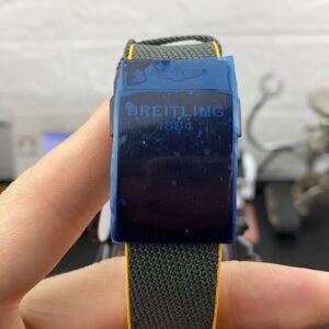 Breitling_107