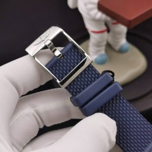 Breitling_108