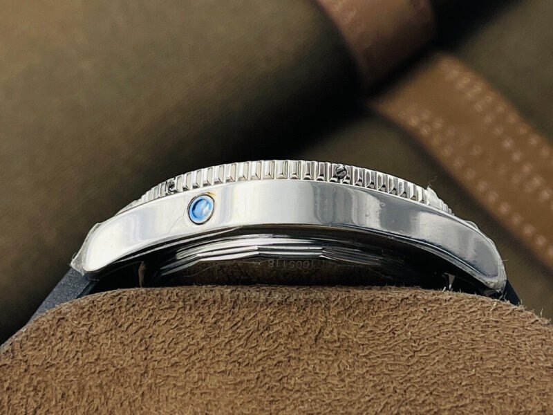 Breitling_111