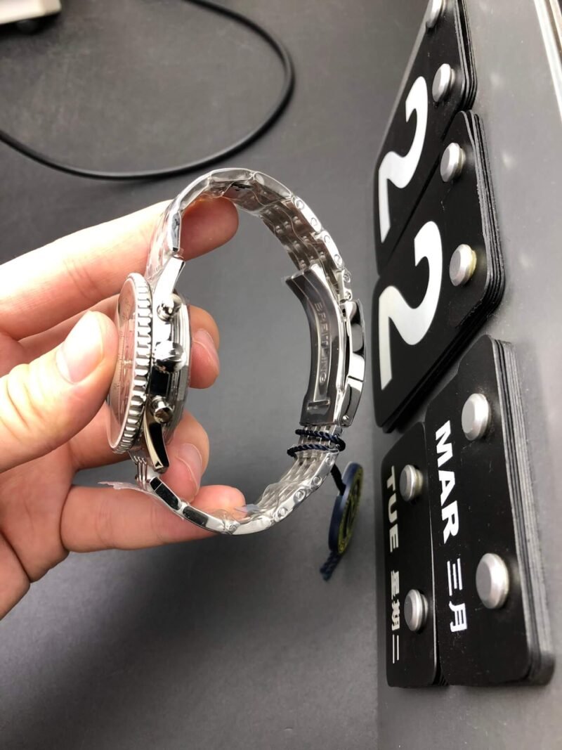 Breitling_132