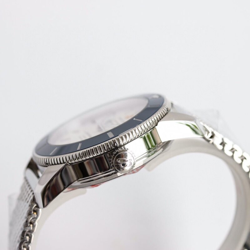 Breitling_208
