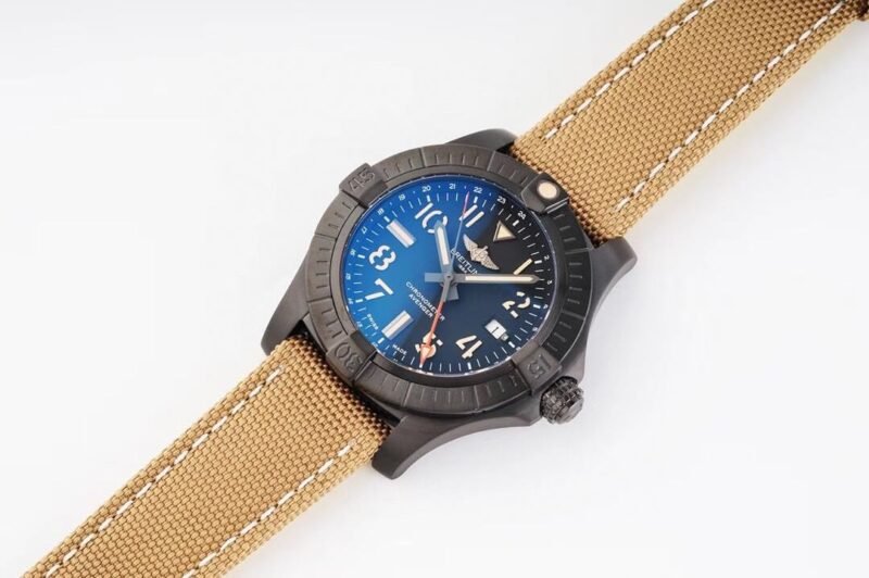 Breitling_215