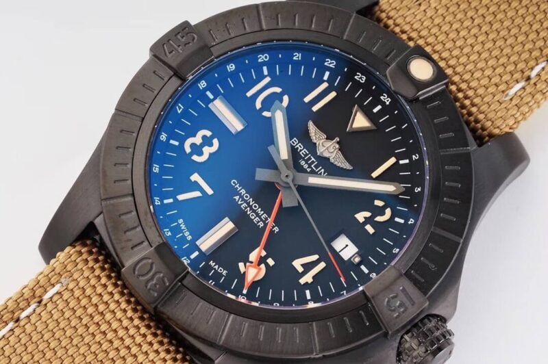 Breitling_215