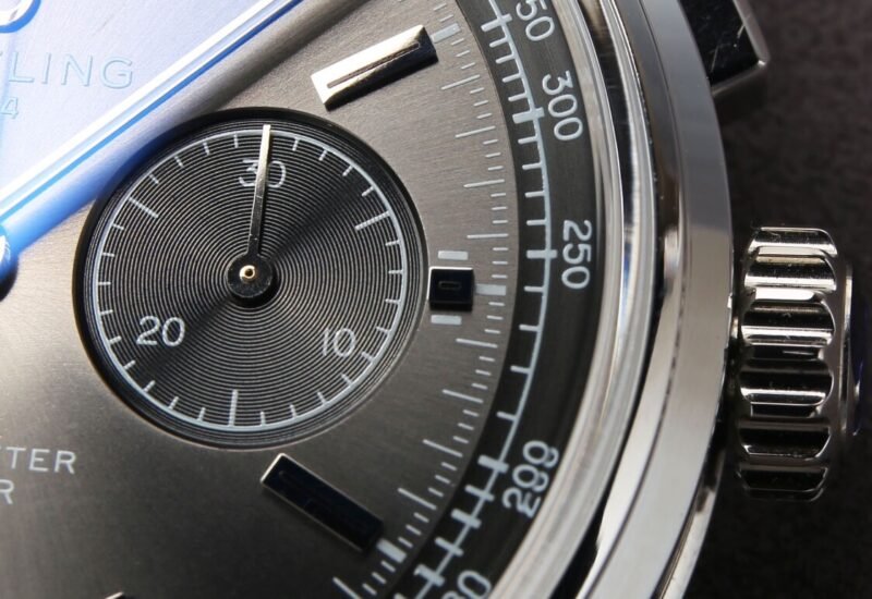 Breitling_216