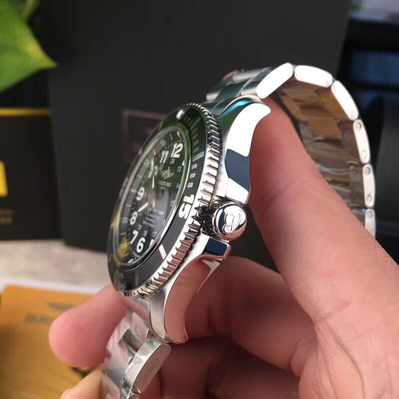 Breitling_44