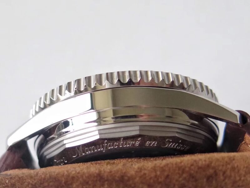 Breitling_51