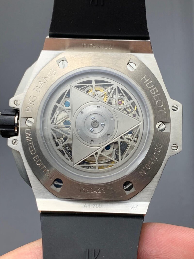 HUBLOT_103